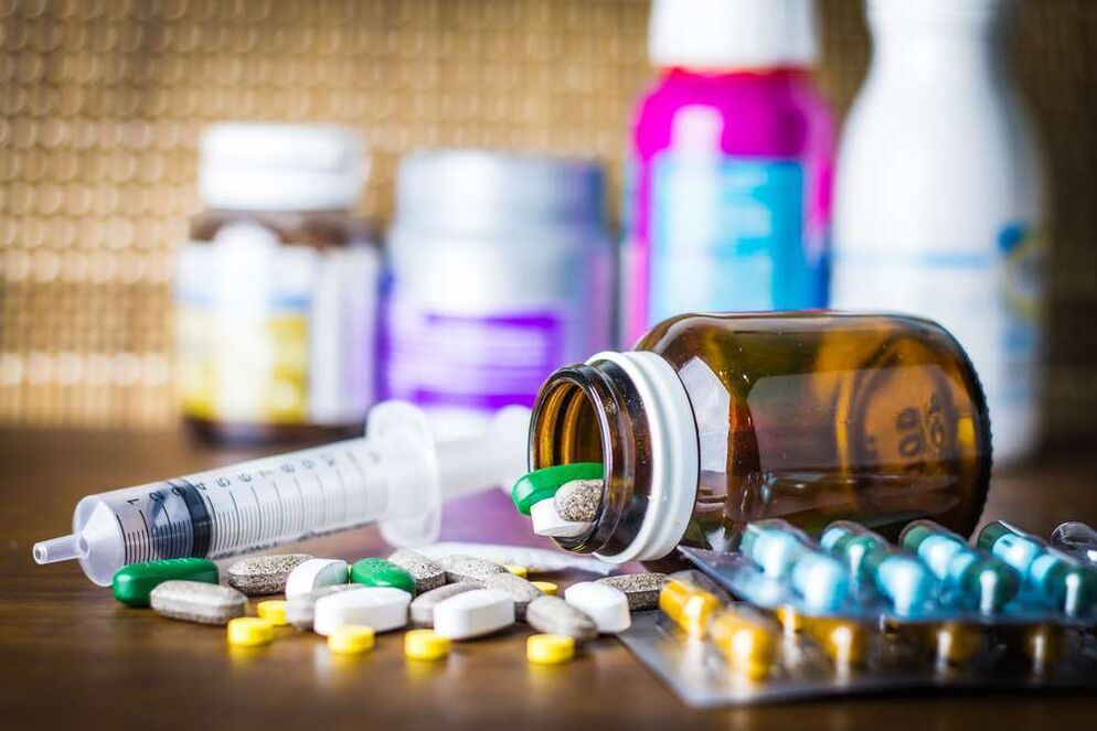 Φαρμακευτική θεραπεία της οστεοχονδρωσίας της θωρακικής μοίρας της σπονδυλικής στήλης